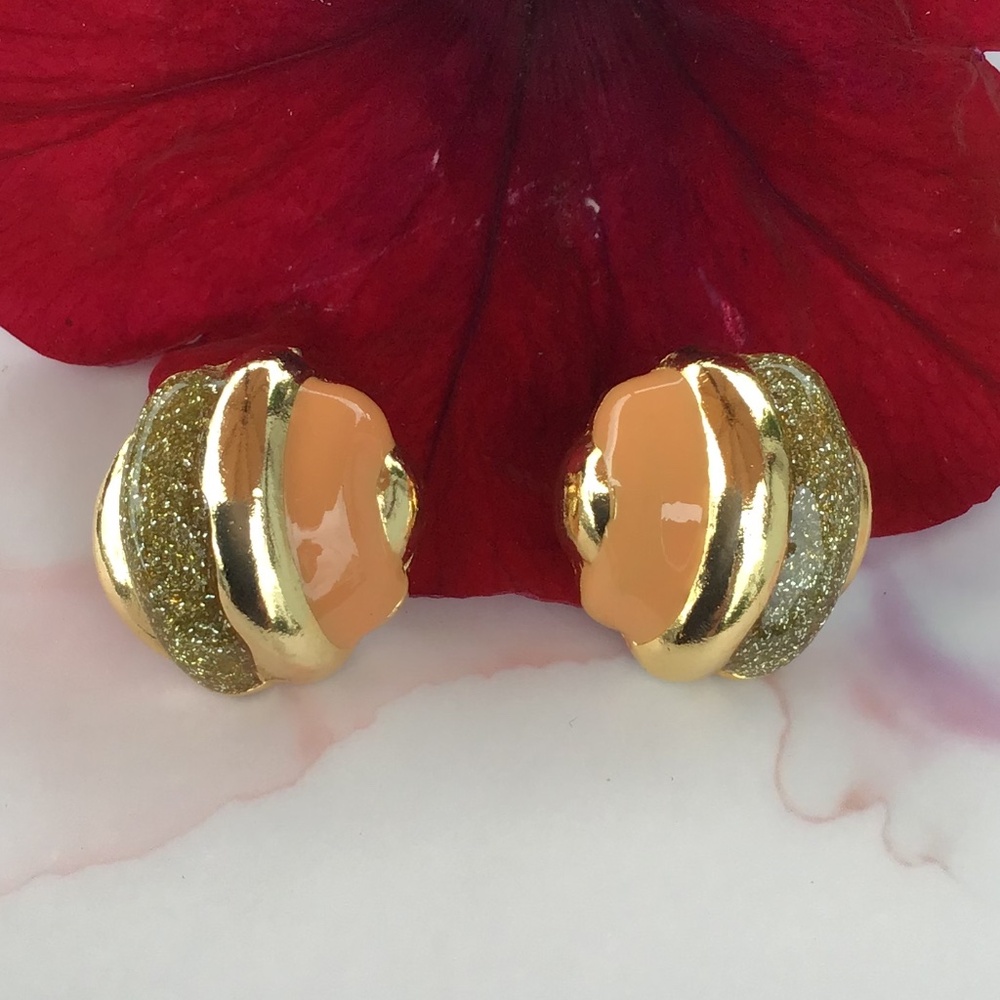 Vintage Earrings Gold Tone Glimmer & Peach Color 1980’s Pierced Domed Button